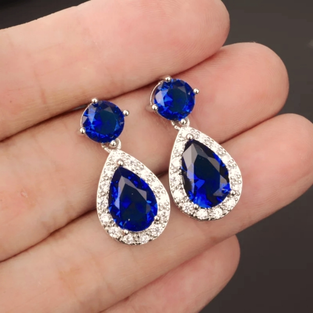 NEW 925 SILVER BLUE SAPPHIRE EARRINGS - Picture 1 of 3